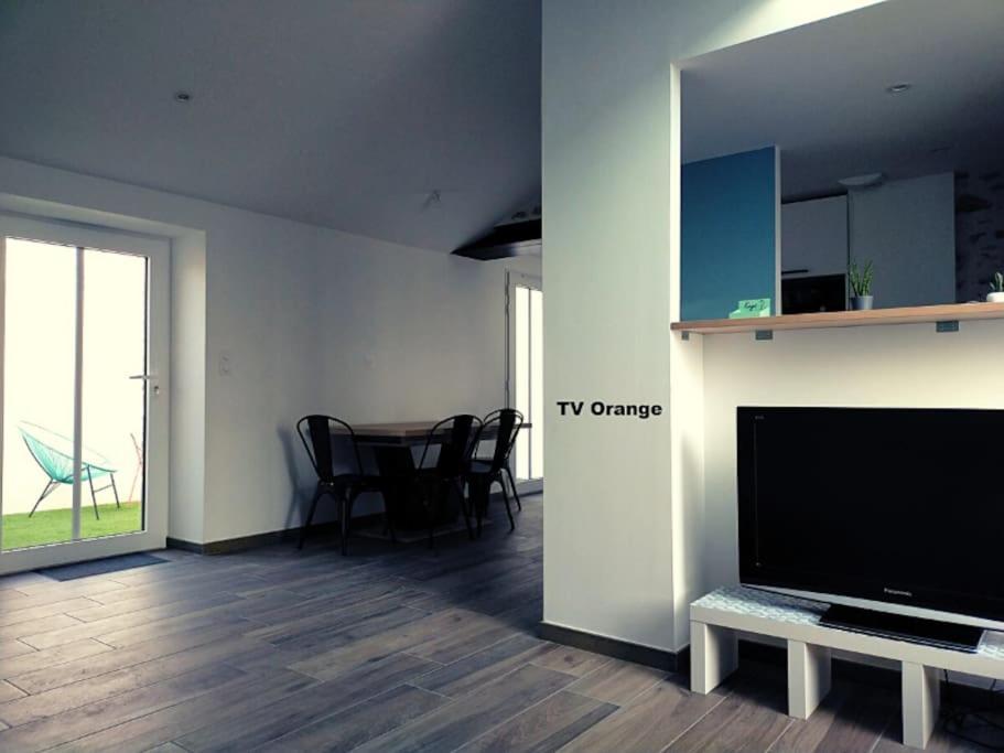 Vakantiehuis Maison Renovee Dans Le Vignoble Saint-Fiacre-sur-Maine